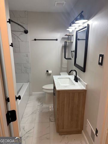 820 Howard Court SW, Mableton, GA 30126