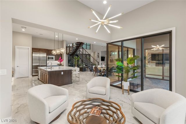 5201 Fading Sunset Drive, Las Vegas, NV 89135