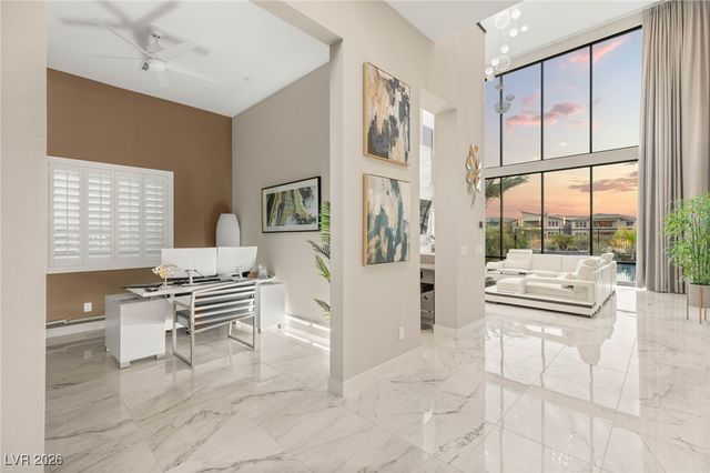 5201 Fading Sunset Drive, Las Vegas, NV 89135