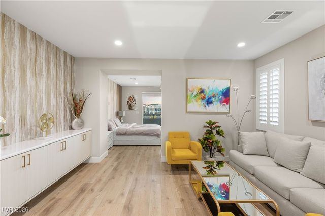 5201 Fading Sunset Drive, Las Vegas, NV 89135