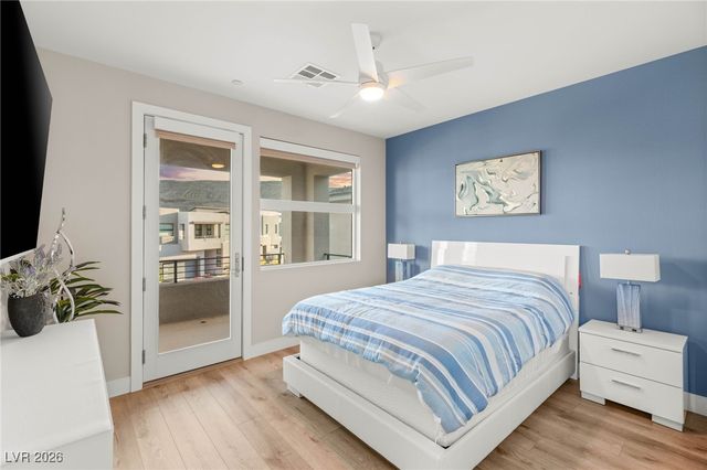 5201 Fading Sunset Drive, Las Vegas, NV 89135