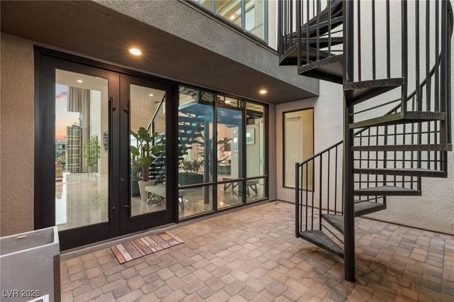 5201 Fading Sunset Drive, Las Vegas, NV 89135