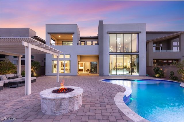 5201 Fading Sunset Drive, Las Vegas, NV 89135