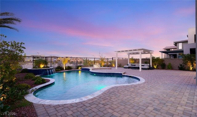 5201 Fading Sunset Drive, Las Vegas, NV 89135