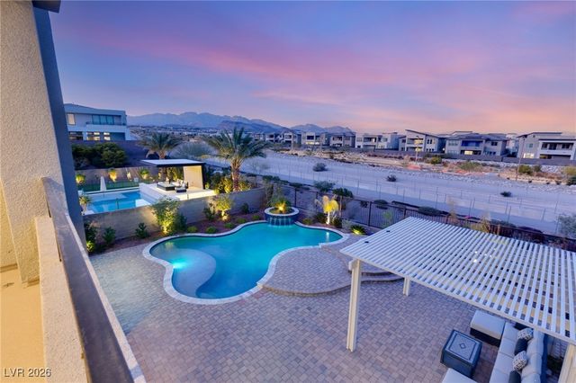 5201 Fading Sunset Drive, Las Vegas, NV 89135
