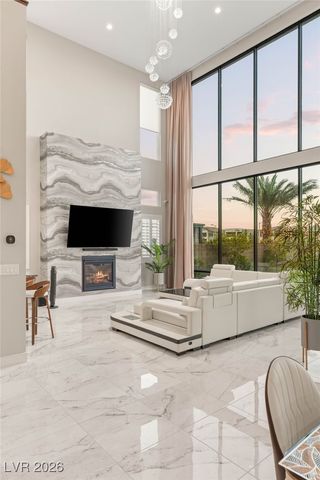 5201 Fading Sunset Drive, Las Vegas, NV 89135