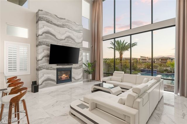 5201 Fading Sunset Drive, Las Vegas, NV 89135