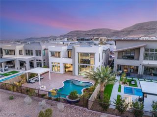 5201 Fading Sunset Drive, Las Vegas, NV 89135