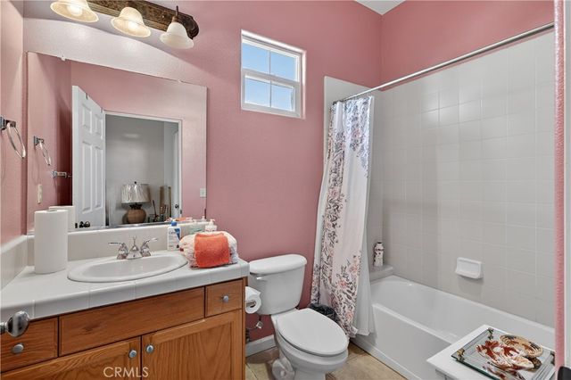 8815 Laguna, Chowchilla, CA 93610