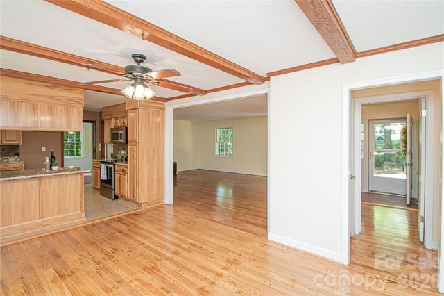 7400 Oakwood Lane, Charlotte, NC 28215