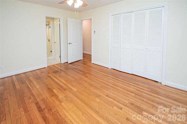 7400 Oakwood Lane, Charlotte, NC 28215
