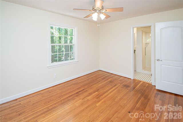 7400 Oakwood Lane, Charlotte, NC 28215