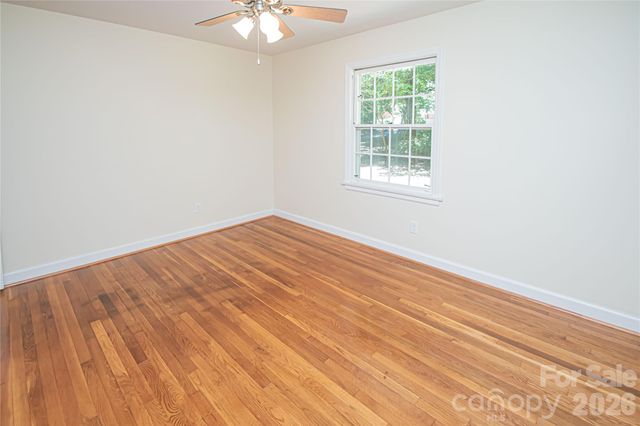 7400 Oakwood Lane, Charlotte, NC 28215