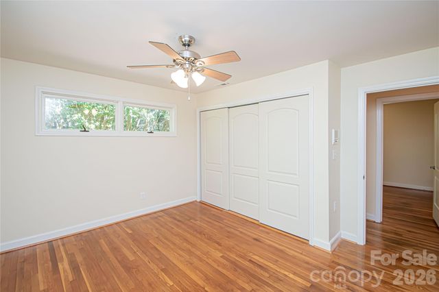 7400 Oakwood Lane, Charlotte, NC 28215