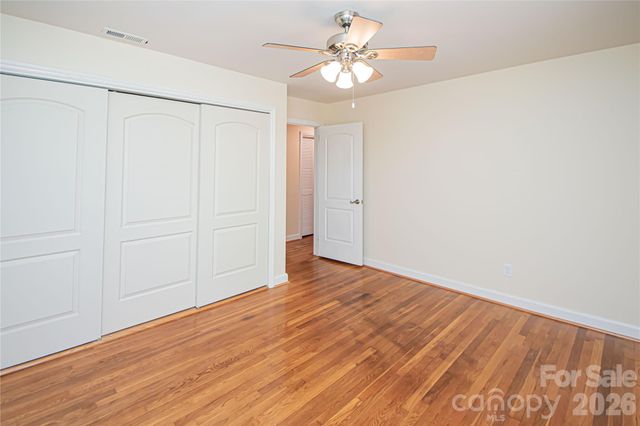7400 Oakwood Lane, Charlotte, NC 28215