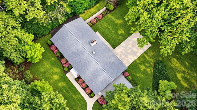 7400 Oakwood Lane, Charlotte, NC 28215