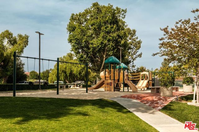 24639 Masters Cup Way, Valencia, CA 91355