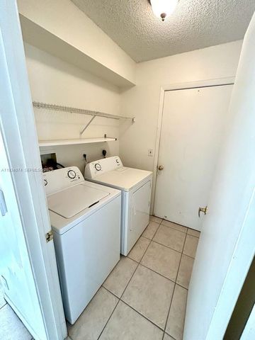 4779 NW 5th Ct, Coconut Creek, FL 33063