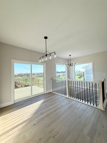 1946 Tuscany Drive SE, Altoona, IA 50009