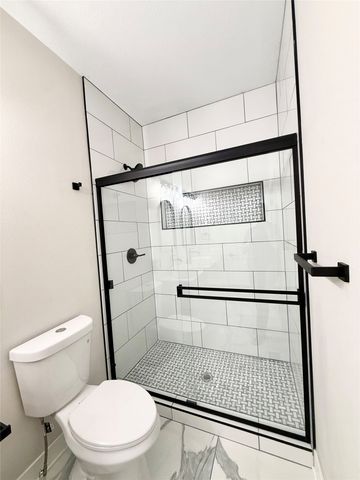 1946 Tuscany Drive SE, Altoona, IA 50009