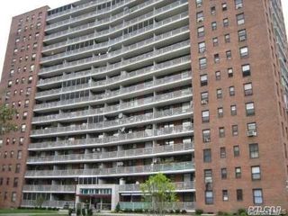 61-35 98th Street 17M, Rego Park, NY 11374