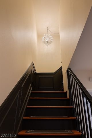 56 Gould St, Clifton City, NJ 07013