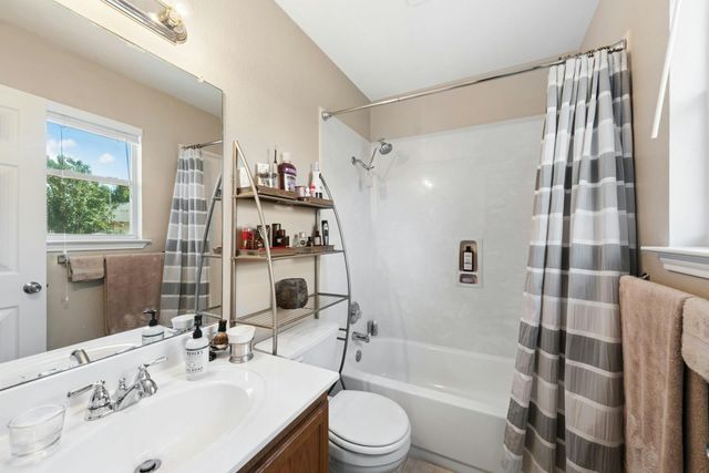 13036 Date Palm TRL, Elgin, TX 78621