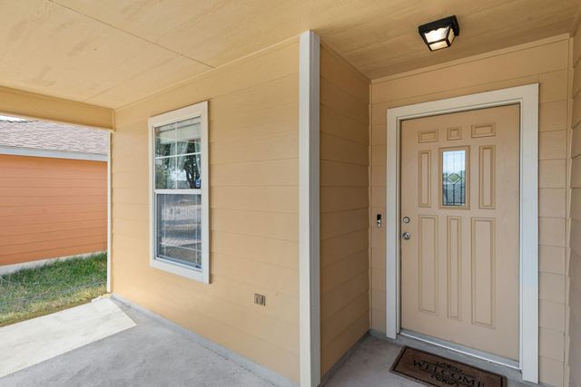 13036 Date Palm TRL, Elgin, TX 78621
