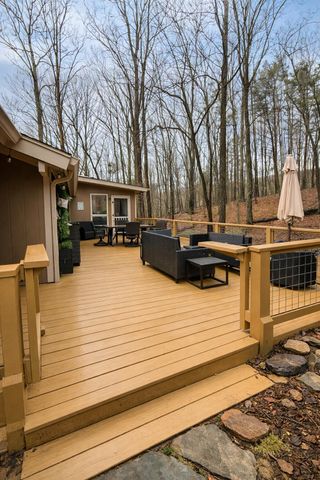 1286 Oglethorpe Mountain Road, Jasper, GA 30143