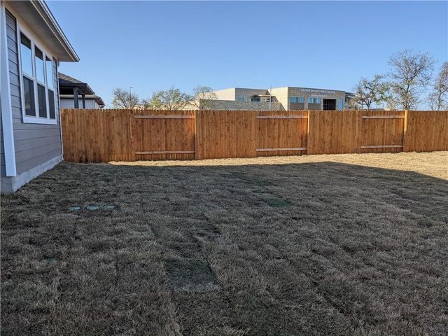 1004 Kimblewick DR, Georgetown, TX 78626