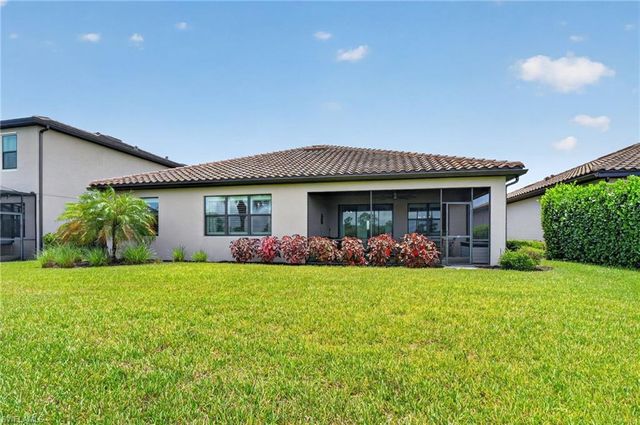 17624 Kinzie LN, Estero, FL 33928