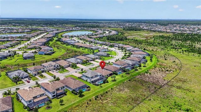 17624 Kinzie LN, Estero, FL 33928