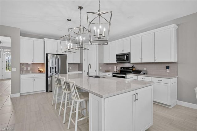 17624 Kinzie LN, Estero, FL 33928