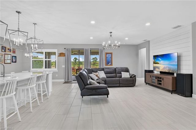 17624 Kinzie LN, Estero, FL 33928