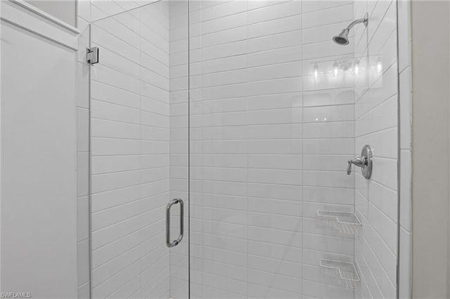 17624 Kinzie LN, Estero, FL 33928