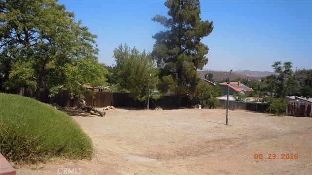 33325 Morrell Drive, Lake Elsinore, CA 92530