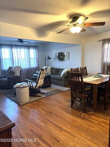 12369 Lagoon Drive, Curtice, OH 43412