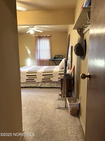 12369 Lagoon Drive, Curtice, OH 43412