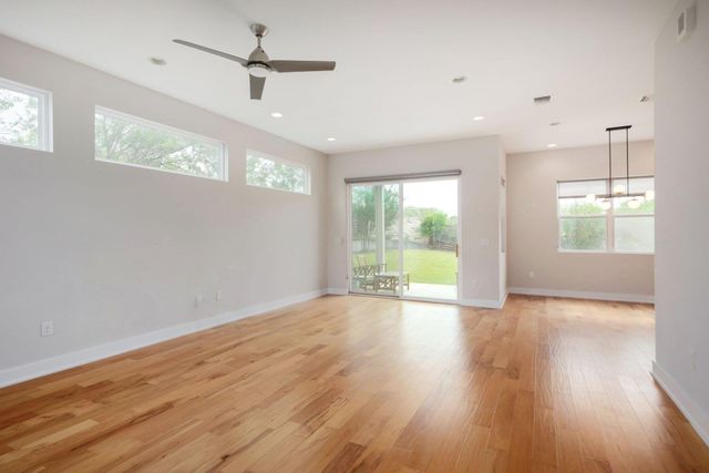 7013 Boyle DR, Austin, TX 78724