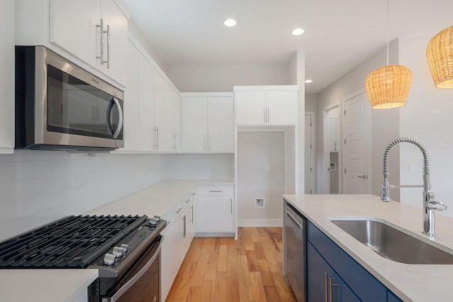 7013 Boyle DR, Austin, TX 78724