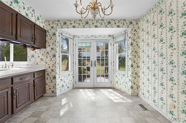 1917 Dovercliff Court, Chesterfield, MO 63017