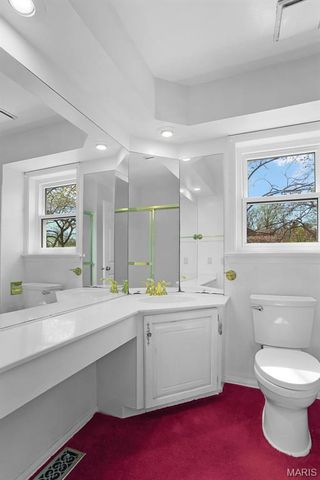 1917 Dovercliff Court, Chesterfield, MO 63017