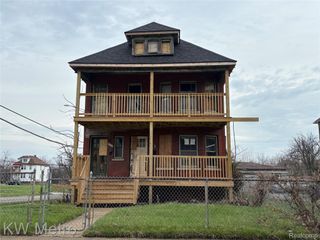 2676 Montclair Street, Detroit, MI 48214