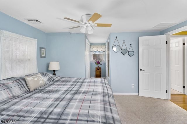 209 Princeton Ave, Hamilton Twp., NJ 08619