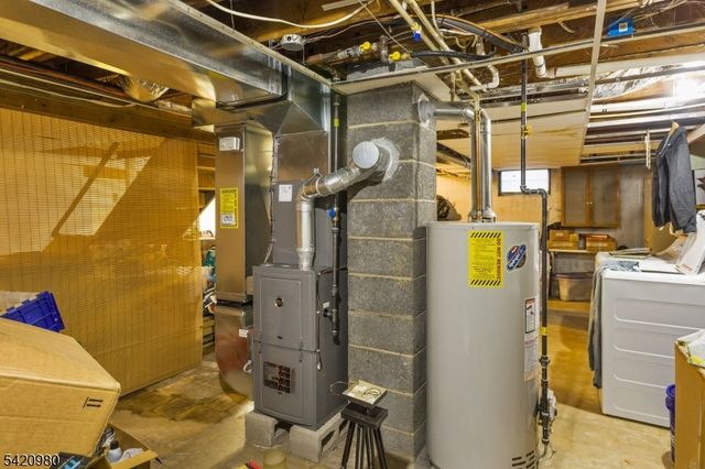 209 Princeton Ave, Hamilton Twp., NJ 08619