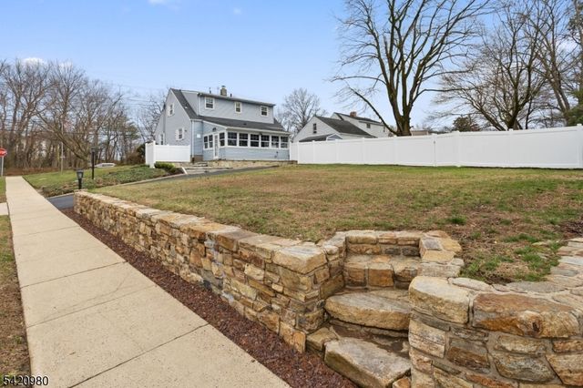 209 Princeton Ave, Hamilton Twp., NJ 08619