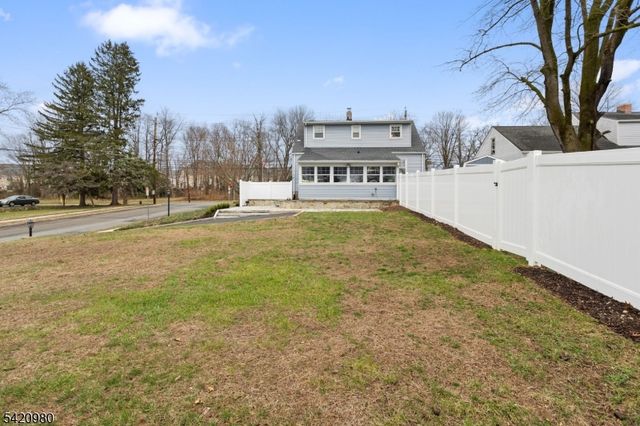 209 Princeton Ave, Hamilton Twp., NJ 08619