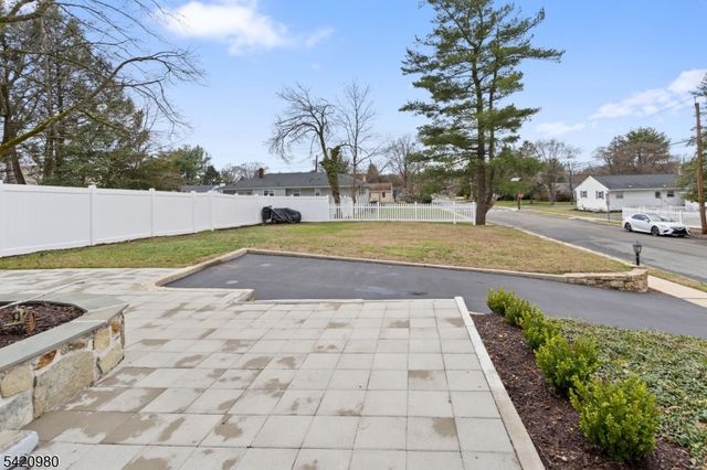 209 Princeton Ave, Hamilton Twp., NJ 08619