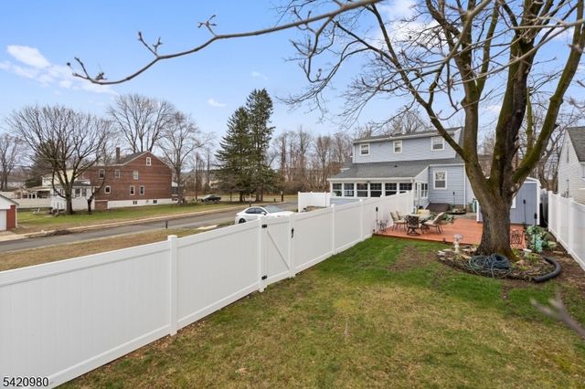 209 Princeton Ave, Hamilton Twp., NJ 08619