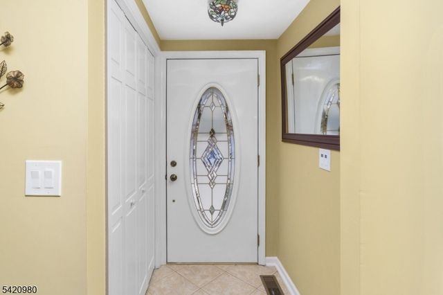 209 Princeton Ave, Hamilton Twp., NJ 08619